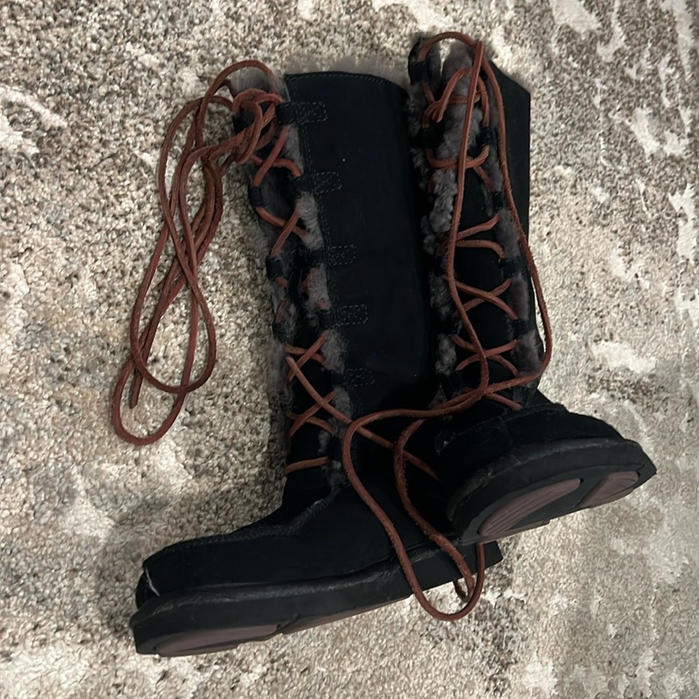 Black Ugg lace up boots 👢 - Picture 4 of 8
